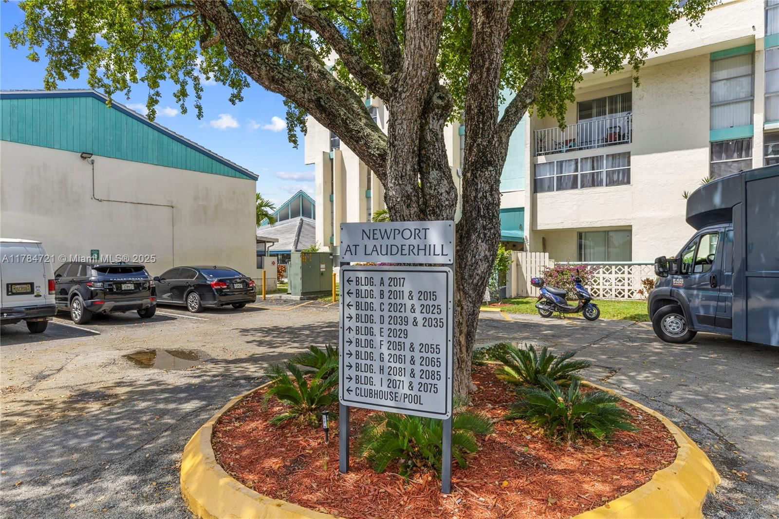 Real estate property located at 2071 46th Ave I103, Broward, Newport At Lauderhill Con, Lauderhill, FL