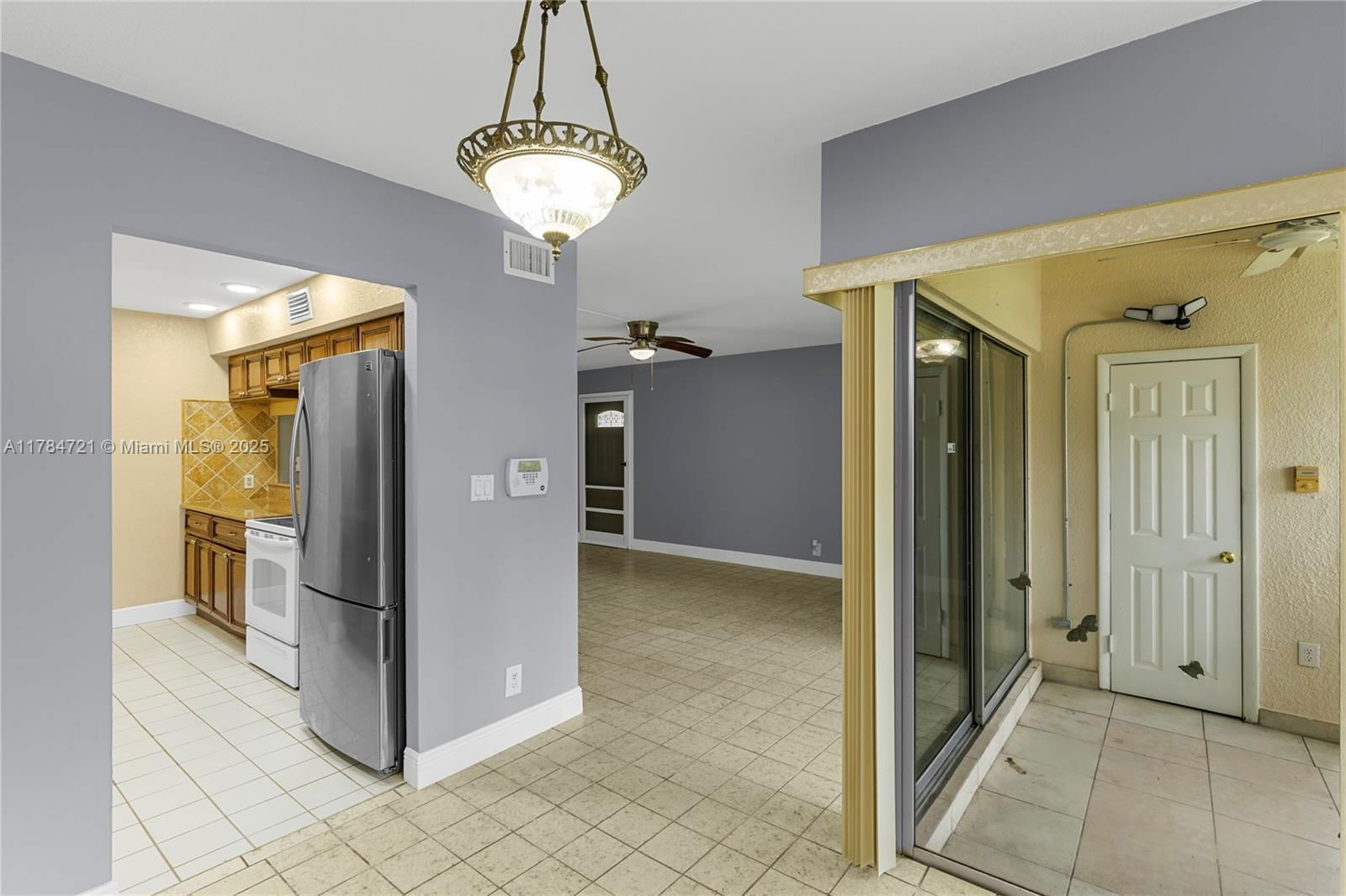 Real estate property located at 2071 46th Ave I103, Broward, Newport At Lauderhill Con, Lauderhill, FL