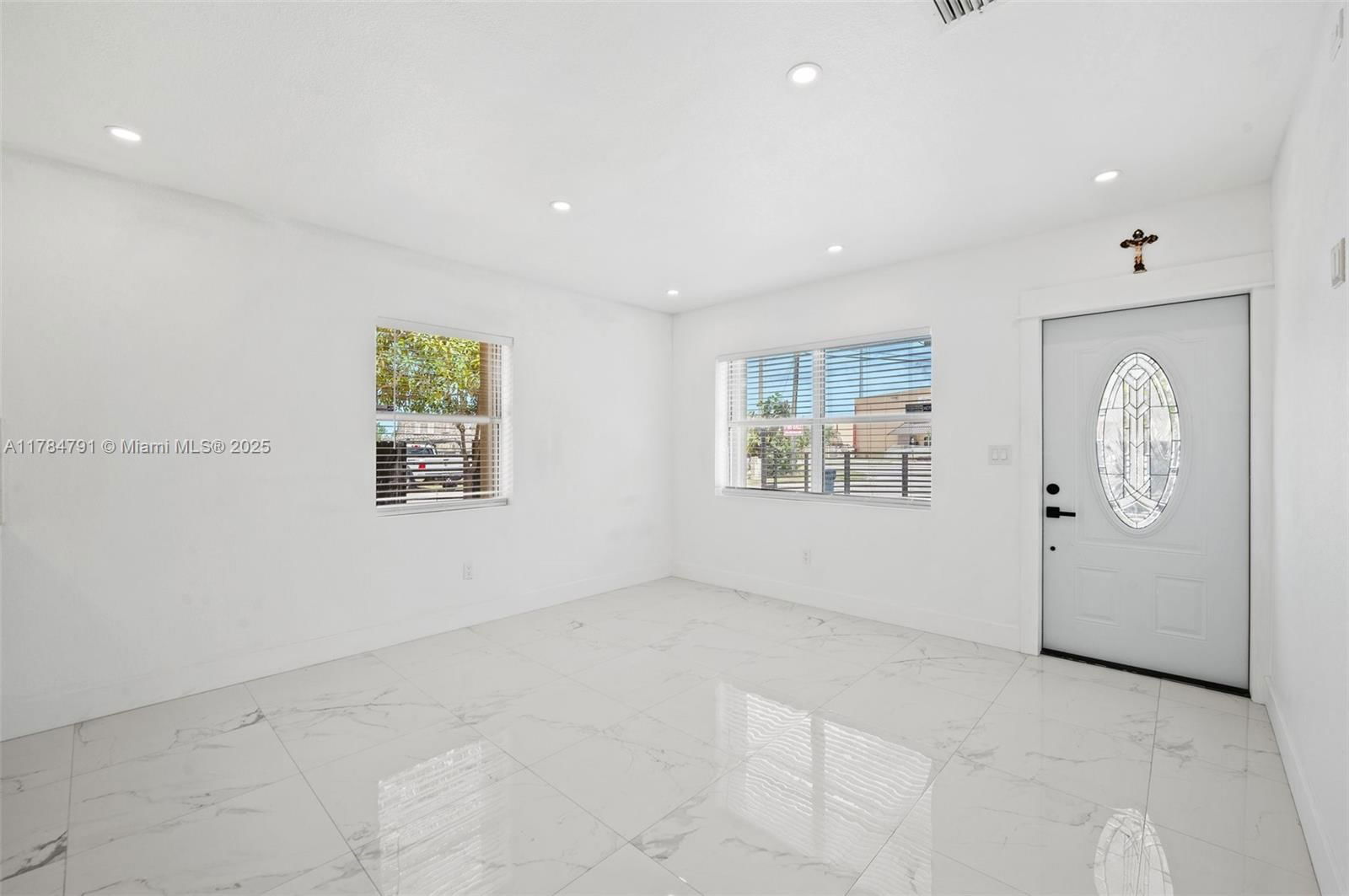 Real estate property located at 31600 187th Ave, Miami-dade, Replat Of Portion Of Flor, Homestead, FL