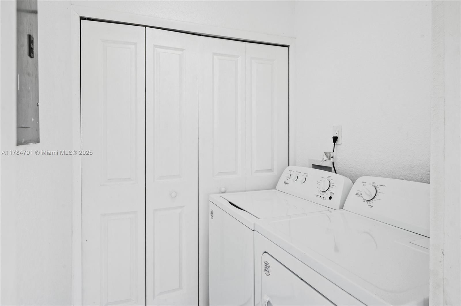 Real estate property located at 31600 187th Ave, Miami-dade, Replat Of Portion Of Flor, Homestead, FL