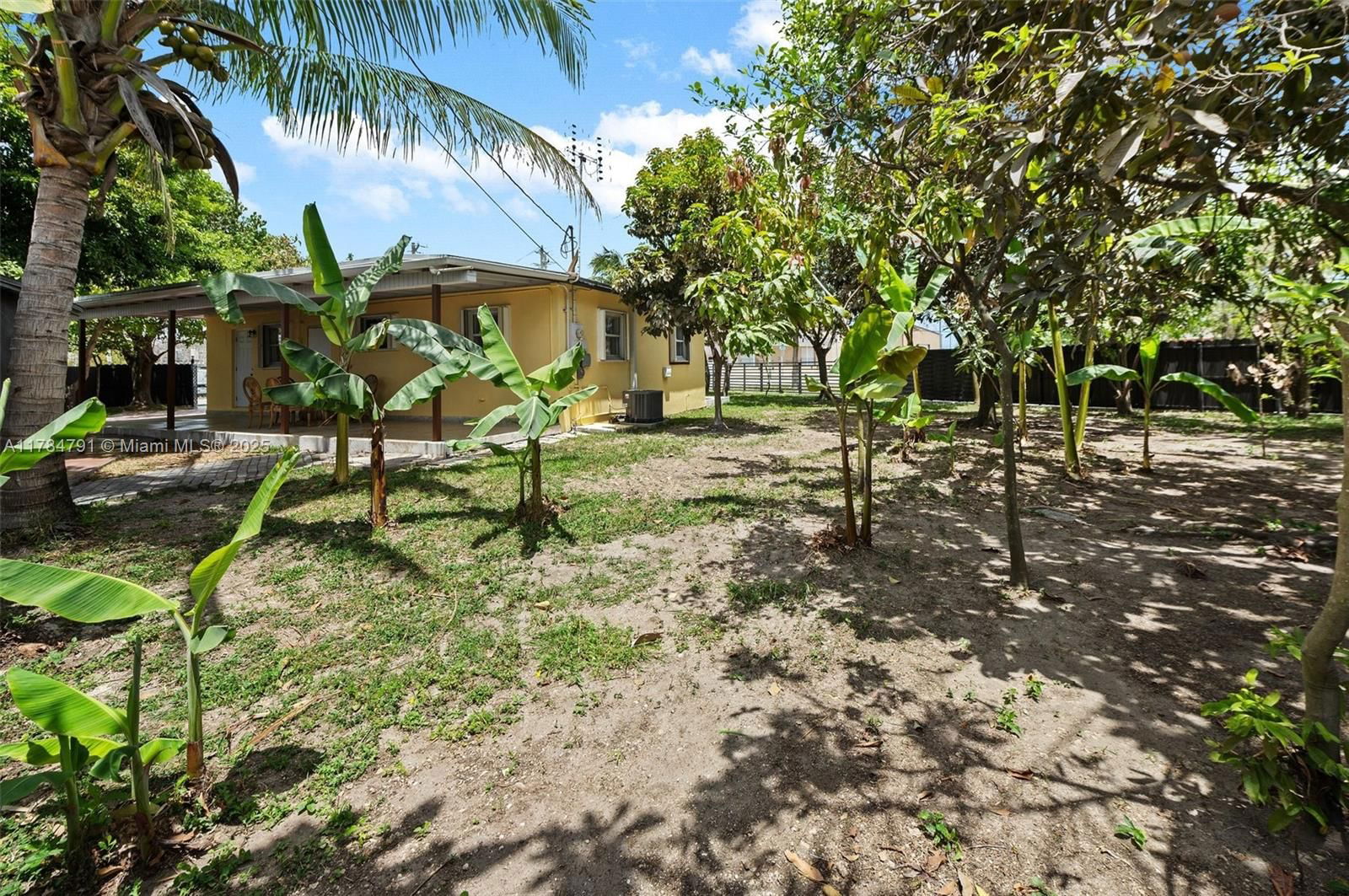Real estate property located at 31600 187th Ave, Miami-dade, Replat Of Portion Of Flor, Homestead, FL
