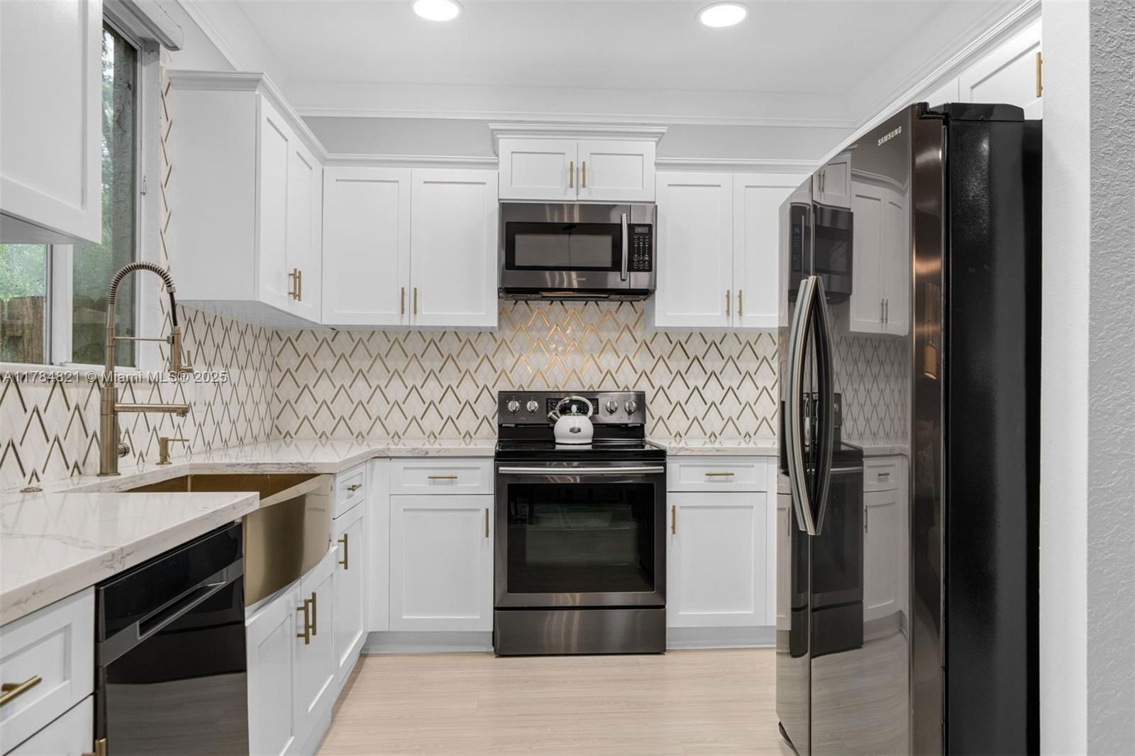 Real estate property located at 5808 48th Avenue, Broward, Victoria Isles, Coconut Creek, FL
