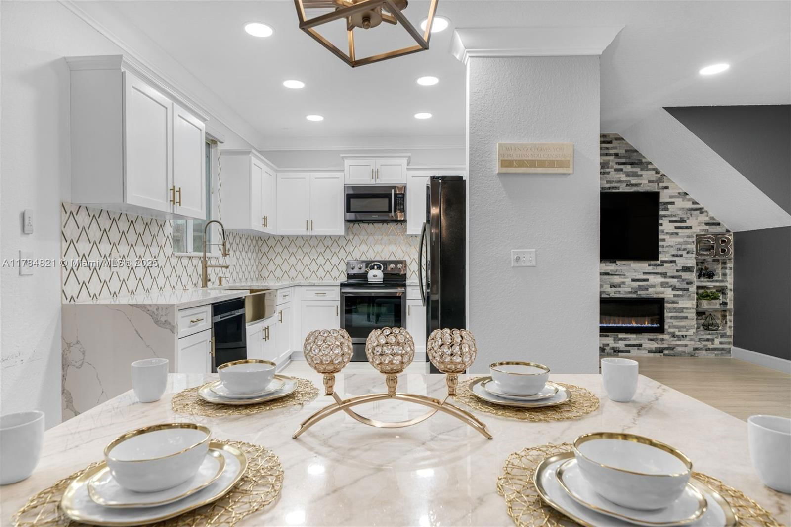 Real estate property located at 5808 48th Avenue, Broward, Victoria Isles, Coconut Creek, FL