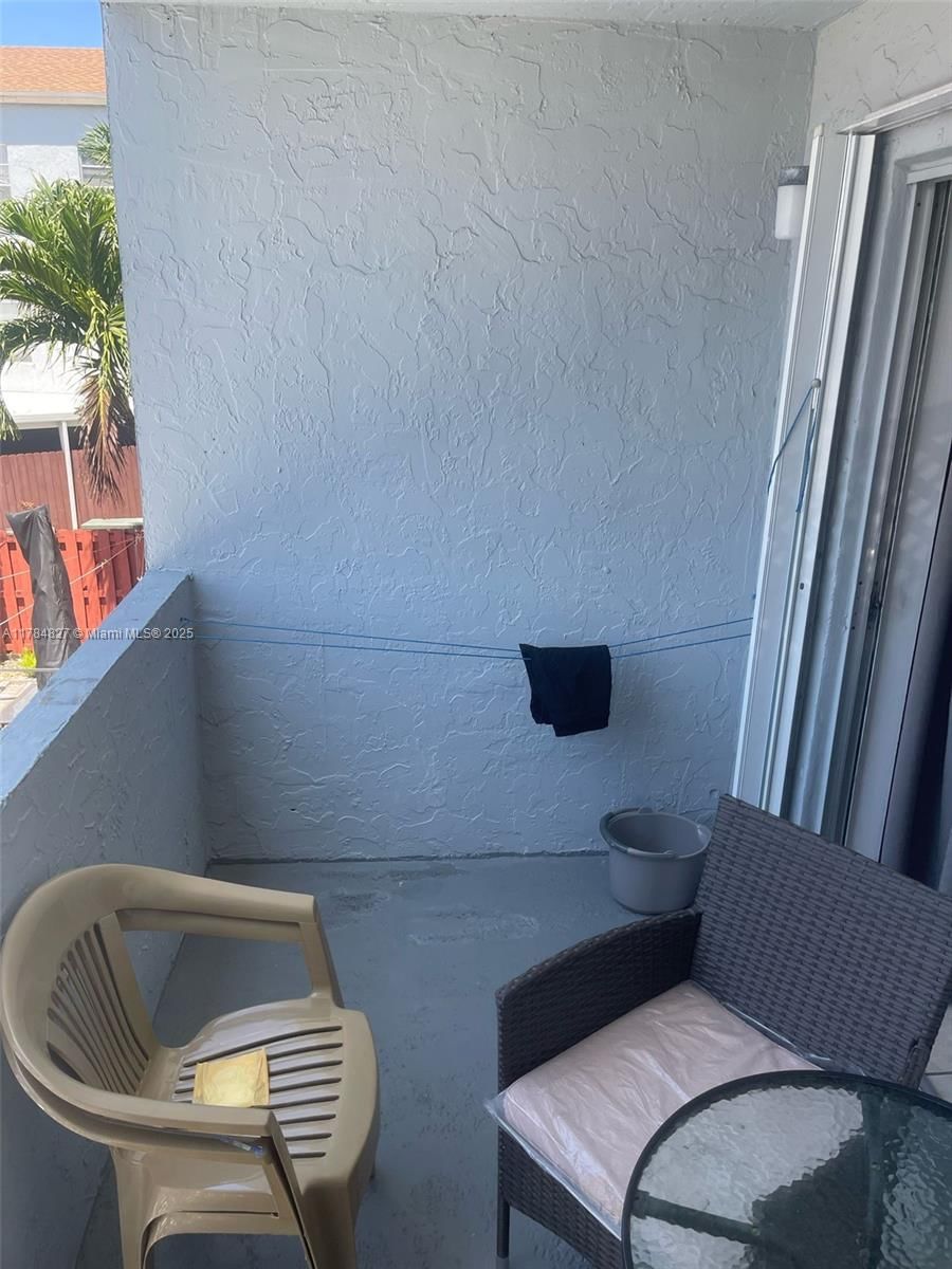 Real estate property located at 6195 18th Ave G216, Miami-dade, Los Suenos Condo, Hialeah, FL