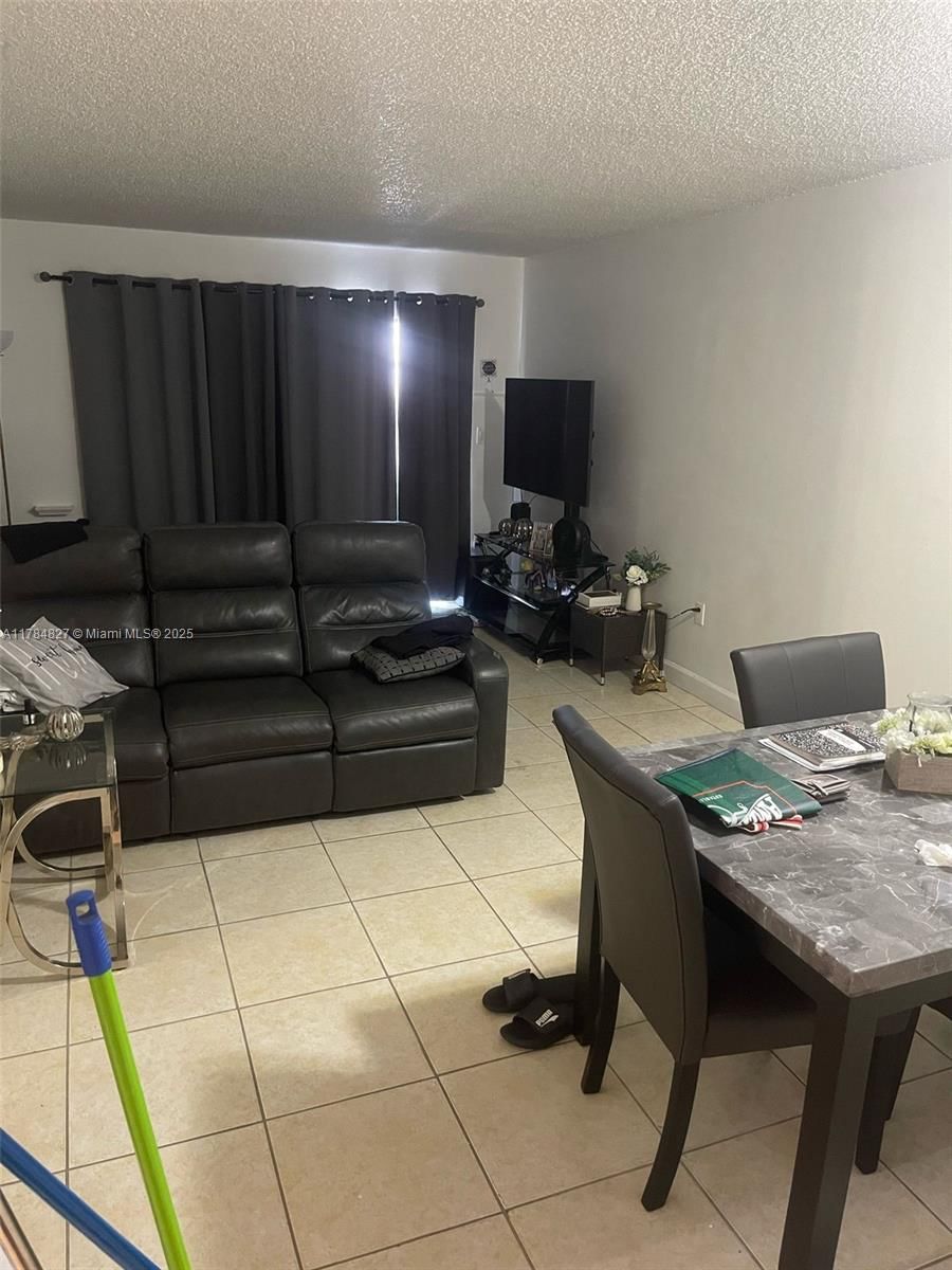Real estate property located at 6195 18th Ave G216, Miami-dade, Los Suenos Condo, Hialeah, FL