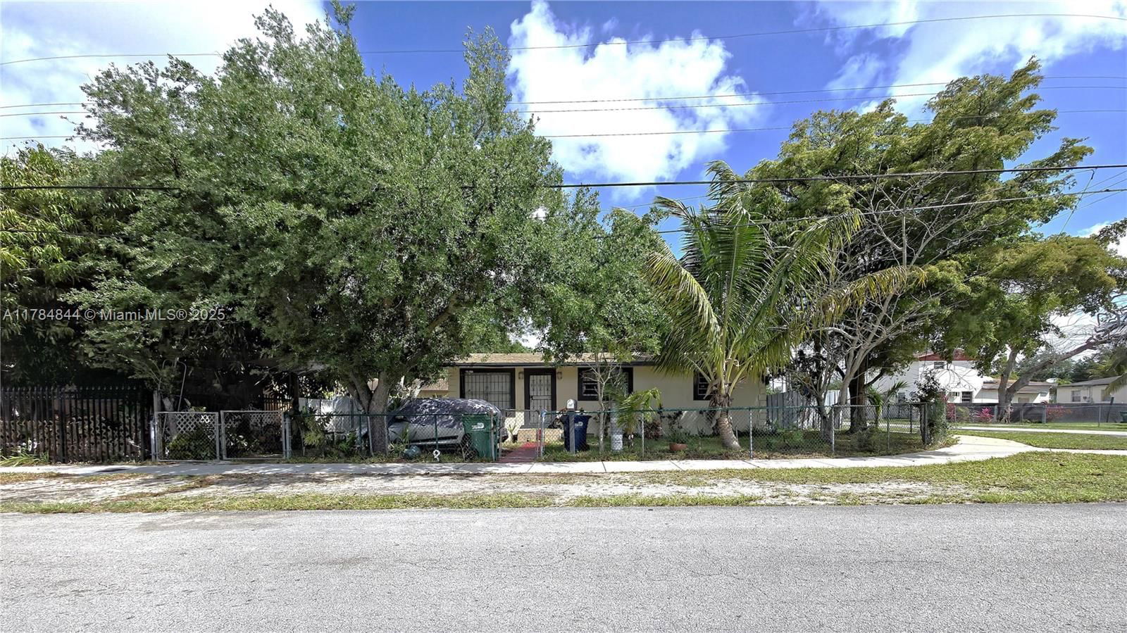 Real estate property located at 1801 81st Ter, Miami-dade, W Little River Rev, Miami, FL