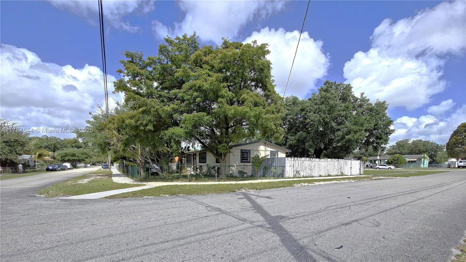 Real estate property located at 1801 81st Ter, Miami-dade, W Little River Rev, Miami, FL