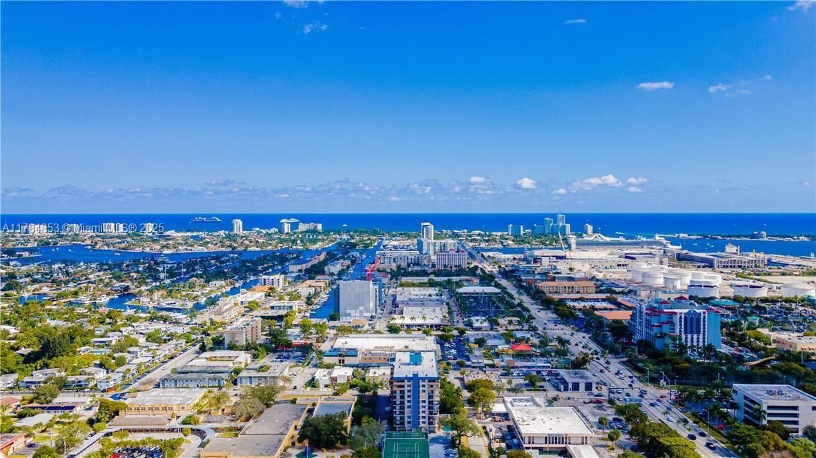 Real estate property located at 1625 10th Ave #1002, Broward, Runaway Bay Condo, Fort Lauderdale, FL