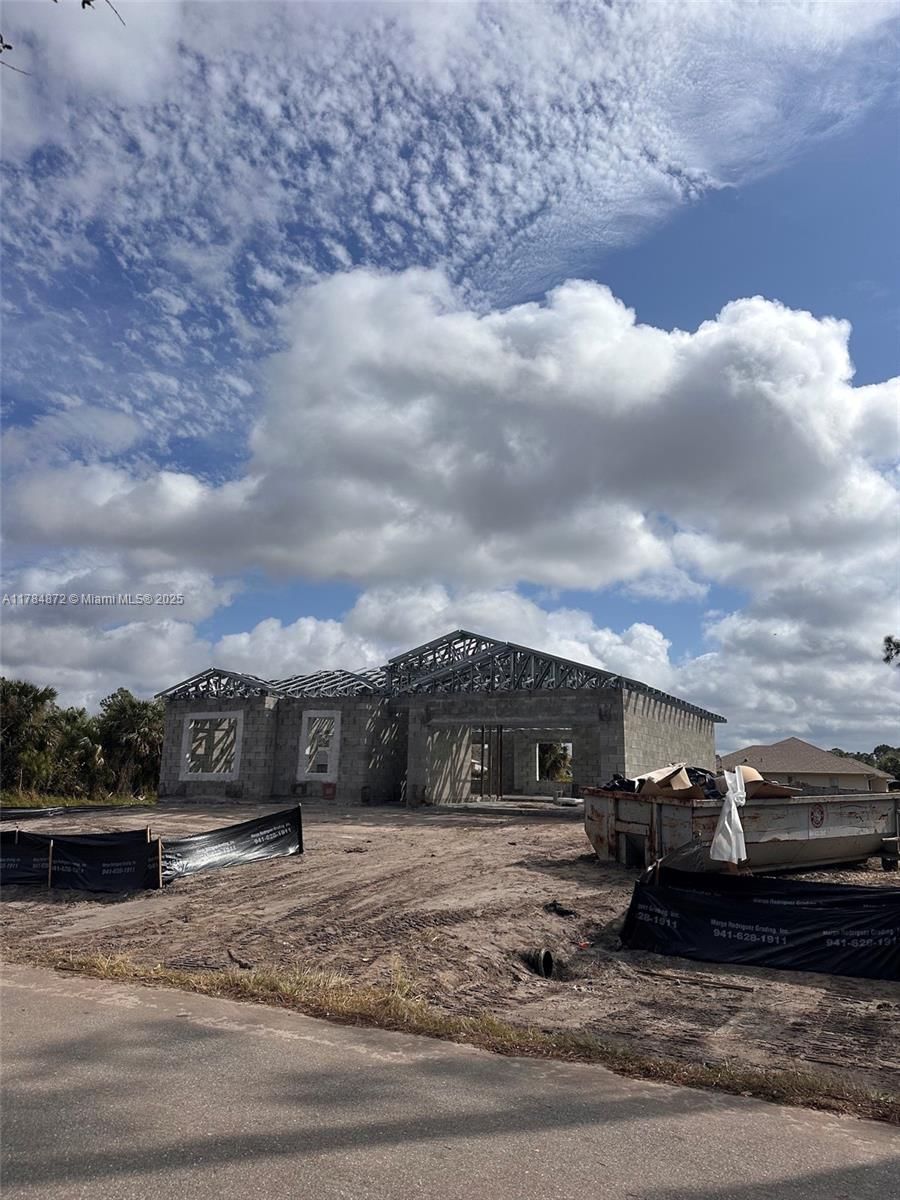 Real estate property located at 3060 Sean Road, Sarasota, 1588 - Port Charlotte Sub, Sarasota, FL