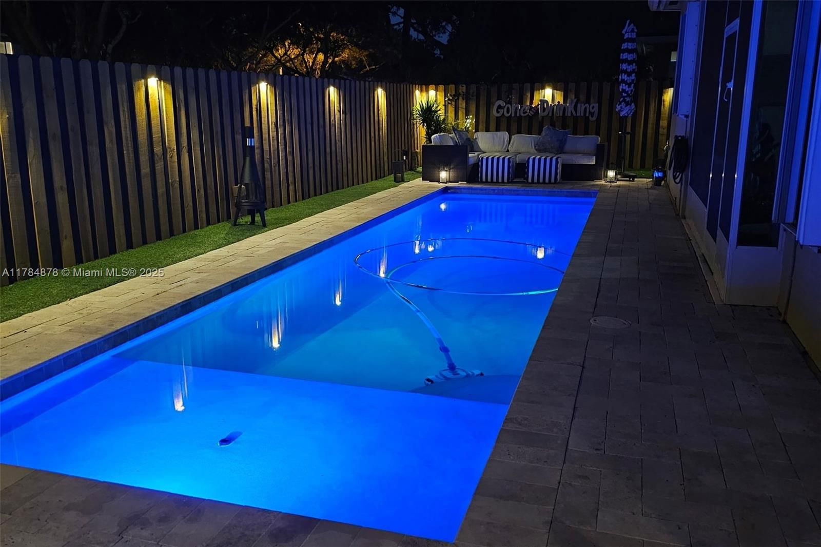 Real estate property located at 2021 17th Ave, Miami-dade, Keys Landing, Homestead, FL