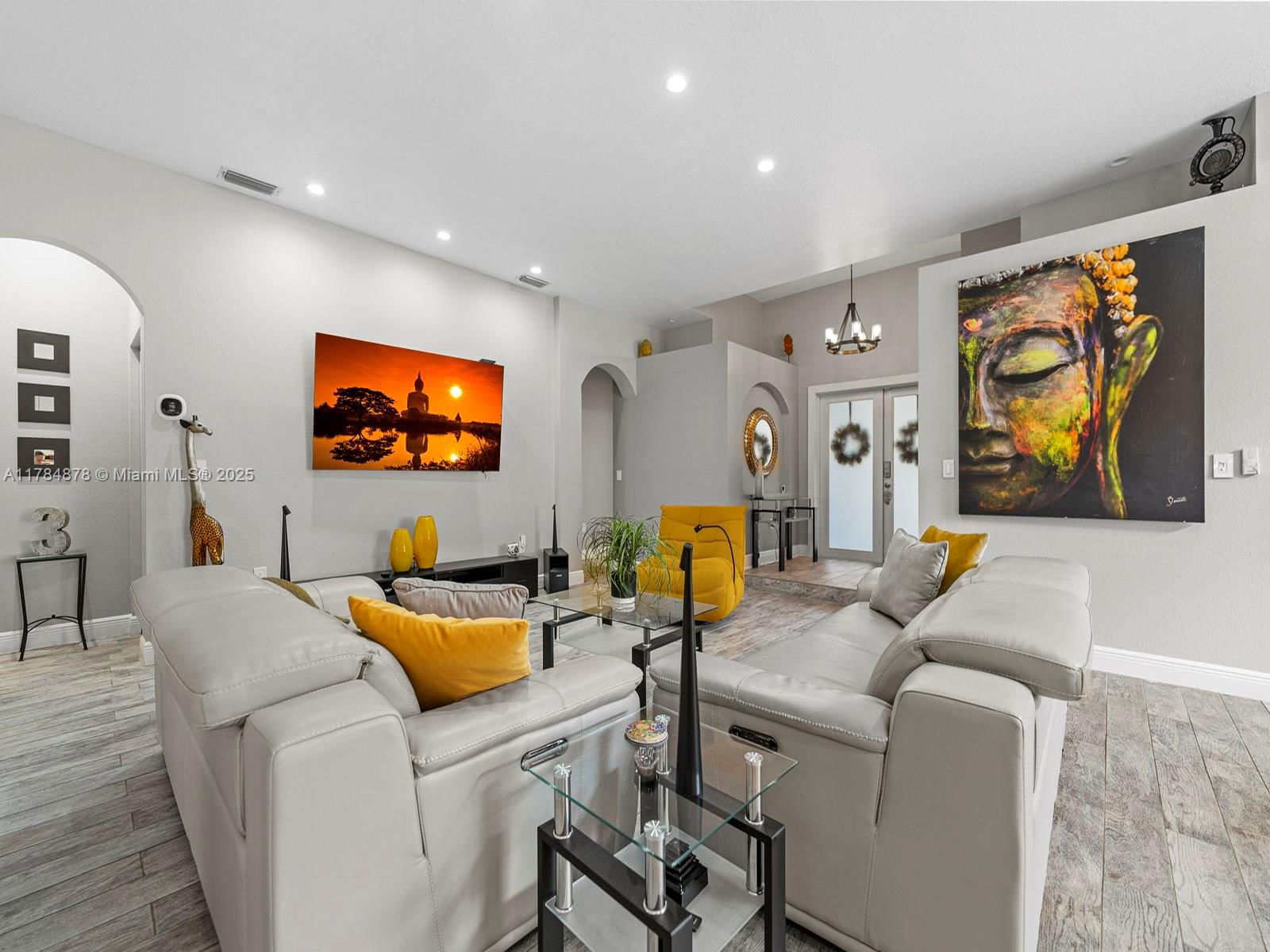 Real estate property located at 2021 17th Ave, Miami-dade, Keys Landing, Homestead, FL