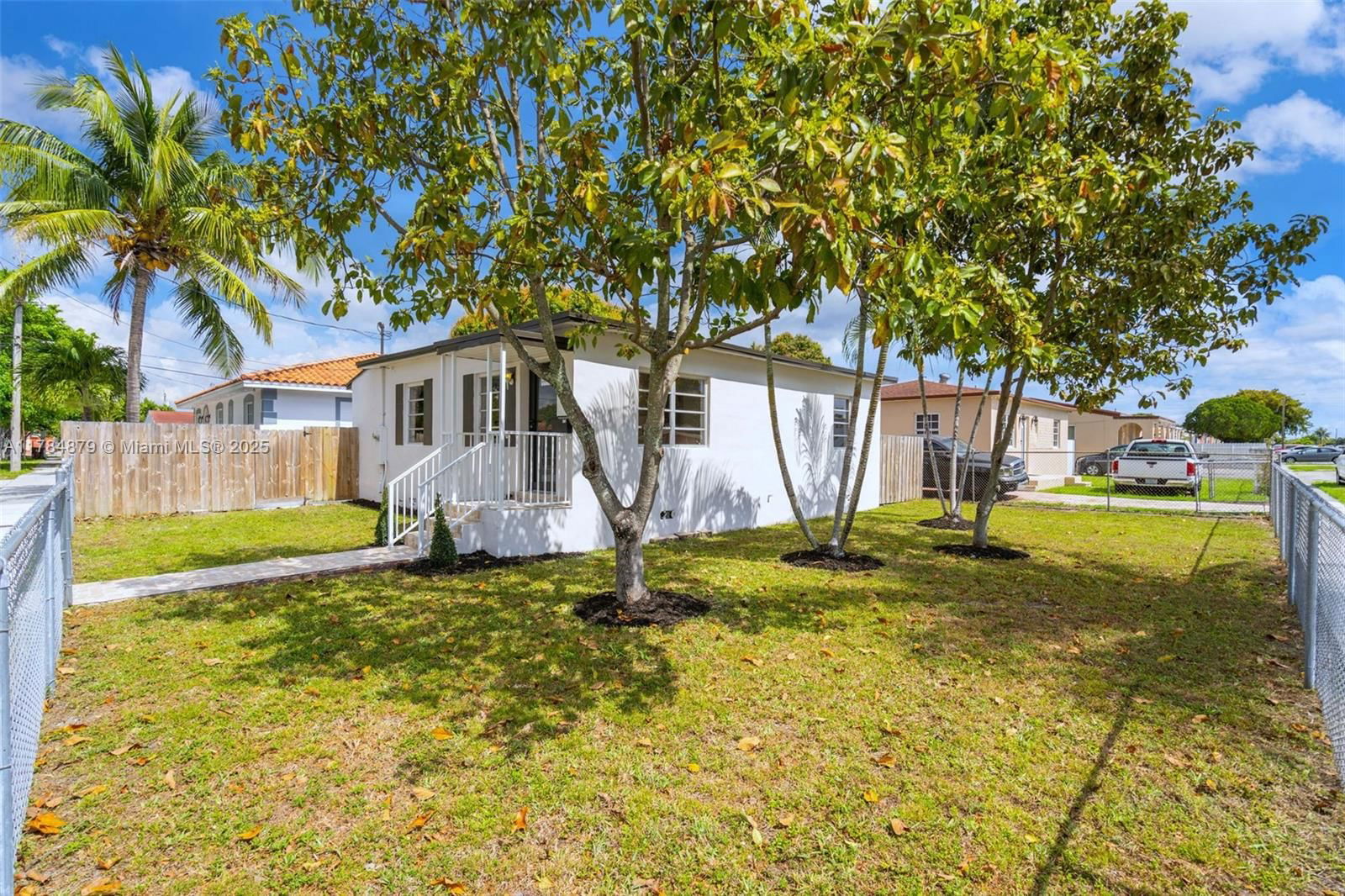 Real estate property located at 301 35th St, Miami-dade, Adrian At Suniland, Hialeah, FL