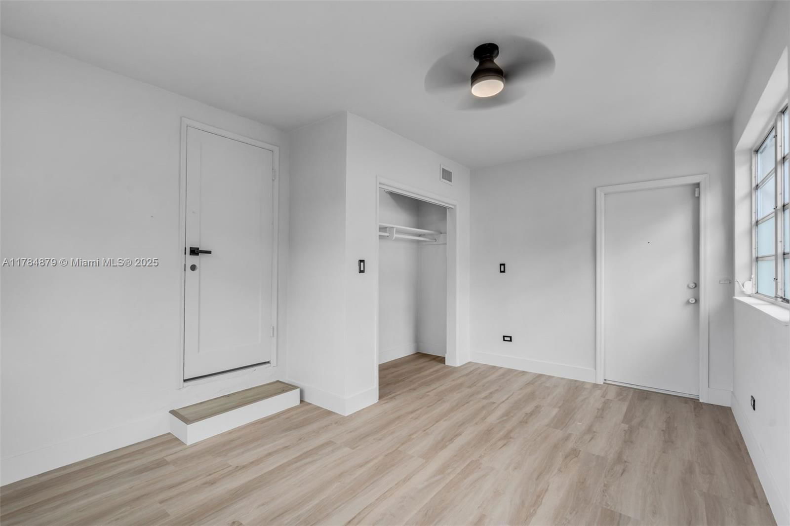 Real estate property located at 301 35th St, Miami-dade, Adrian At Suniland, Hialeah, FL