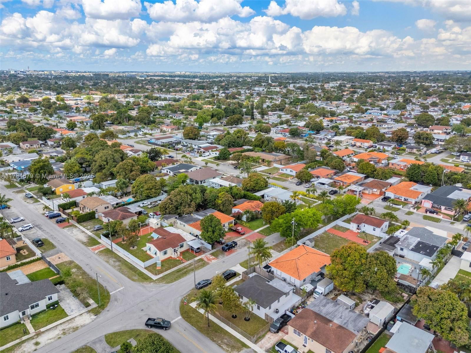 Real estate property located at 301 35th St, Miami-dade, Adrian At Suniland, Hialeah, FL