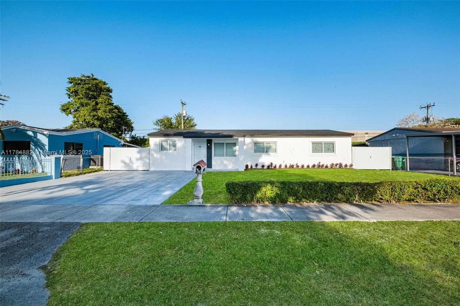 Real estate property located at 6811 28th Ave, Miami-dade, Gladeview, Miami, FL