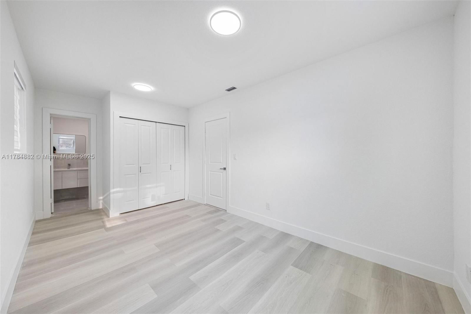 Real estate property located at 6811 28th Ave, Miami-dade, Gladeview, Miami, FL