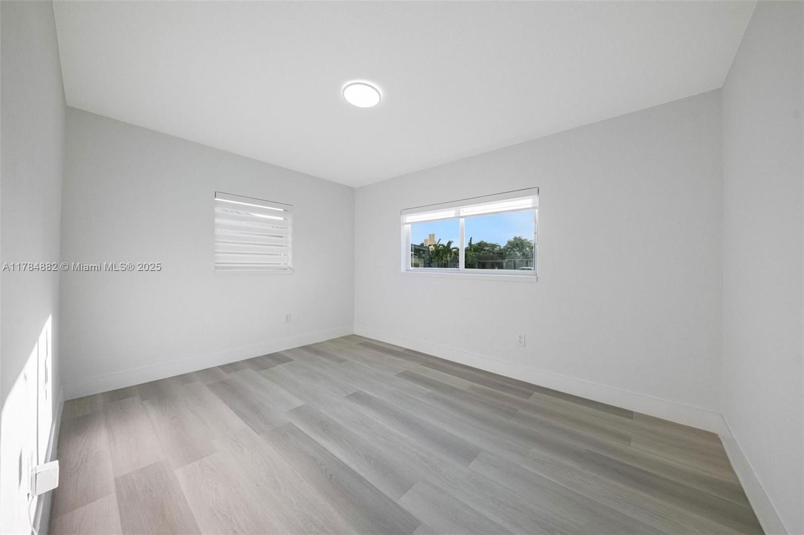 Real estate property located at 6811 28th Ave, Miami-dade, Gladeview, Miami, FL