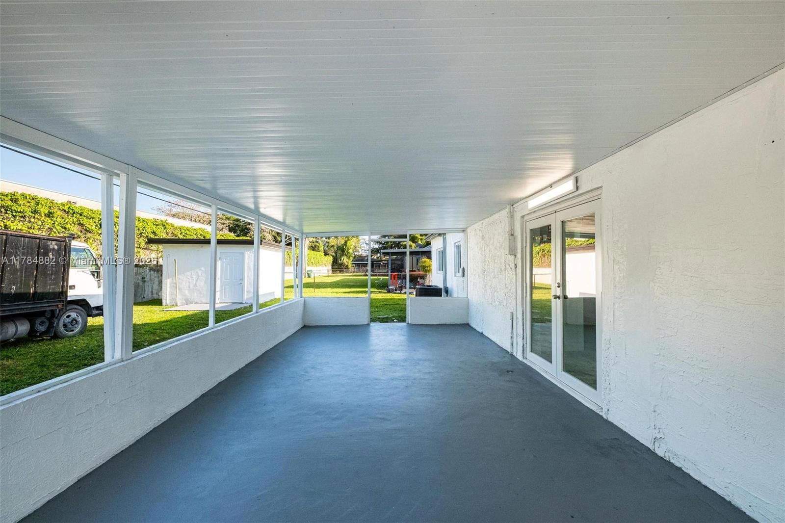 Real estate property located at 6811 28th Ave, Miami-dade, Gladeview, Miami, FL
