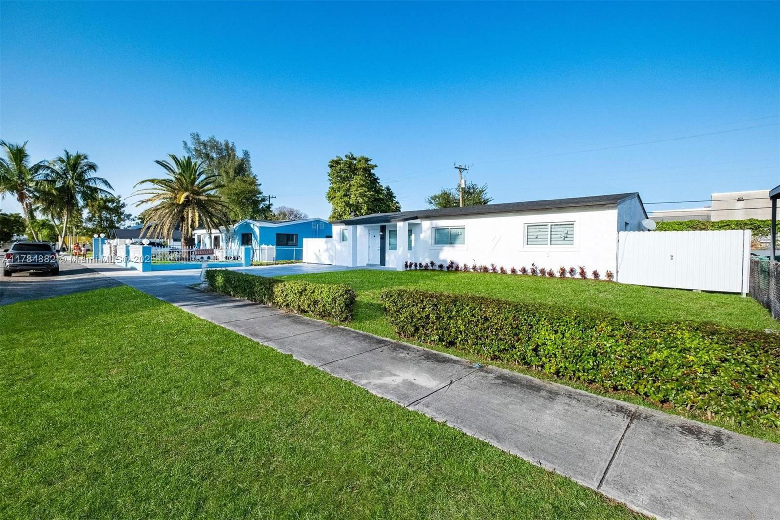 Real estate property located at 6811 28th Ave, Miami-dade, Gladeview, Miami, FL