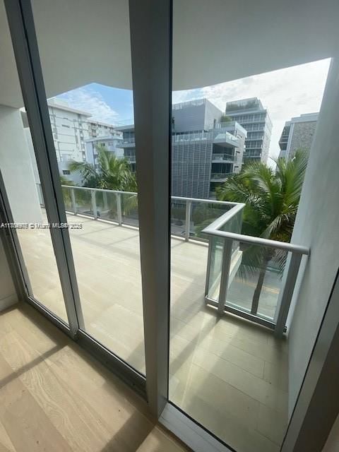 Real estate property located at 304 Ocean Dr #302, Miami-dade, Ocean Park, Miami Beach, FL
