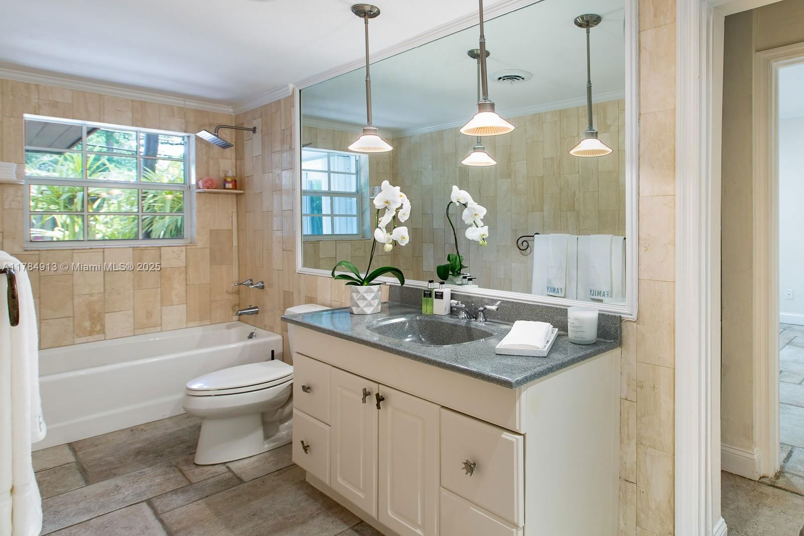 Real estate property located at 171 Edgewater Dr, Miami-dade, Sunrise Harbour Rev Pl, Coral Gables, FL