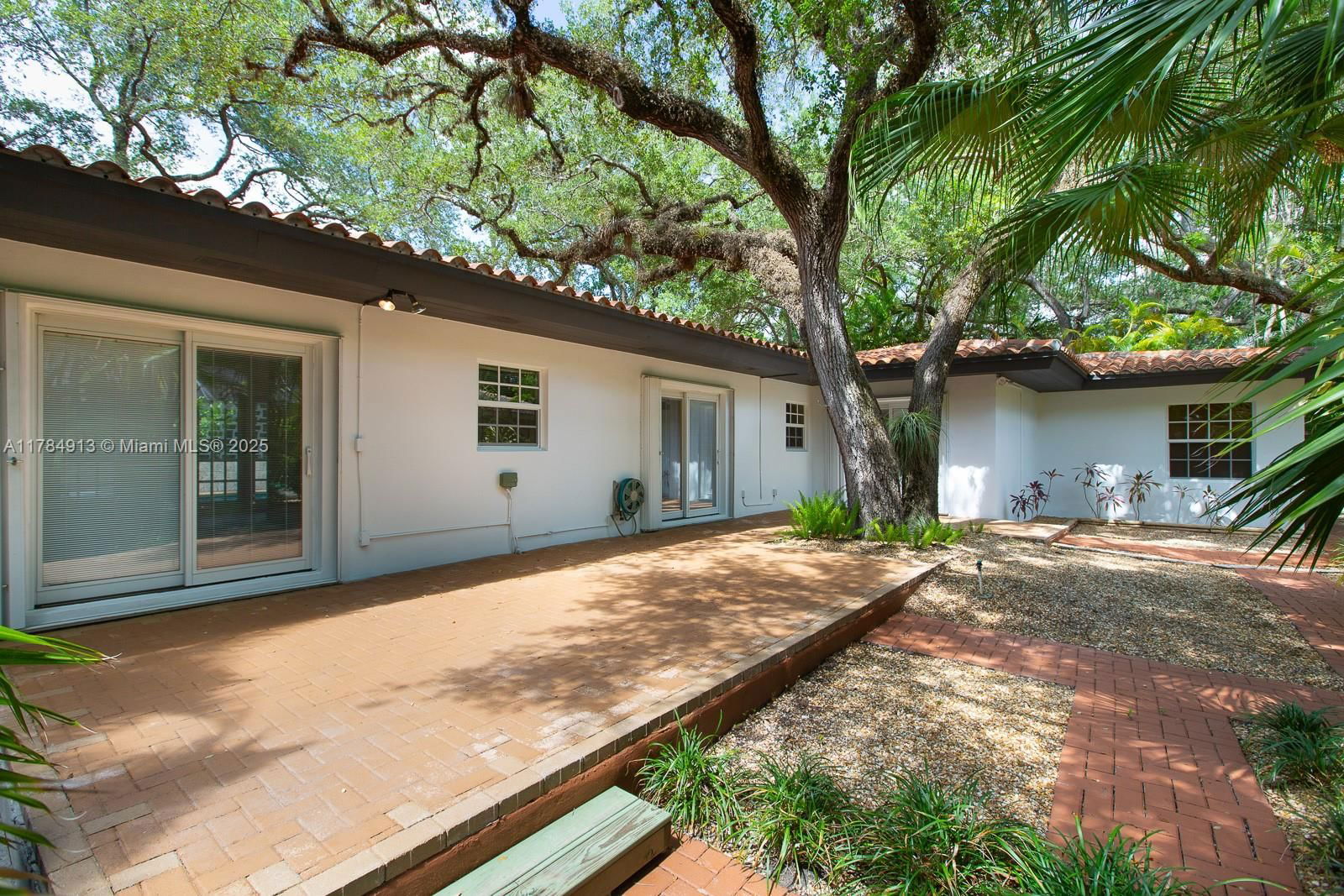 Real estate property located at 171 Edgewater Dr, Miami-dade, Sunrise Harbour Rev Pl, Coral Gables, FL