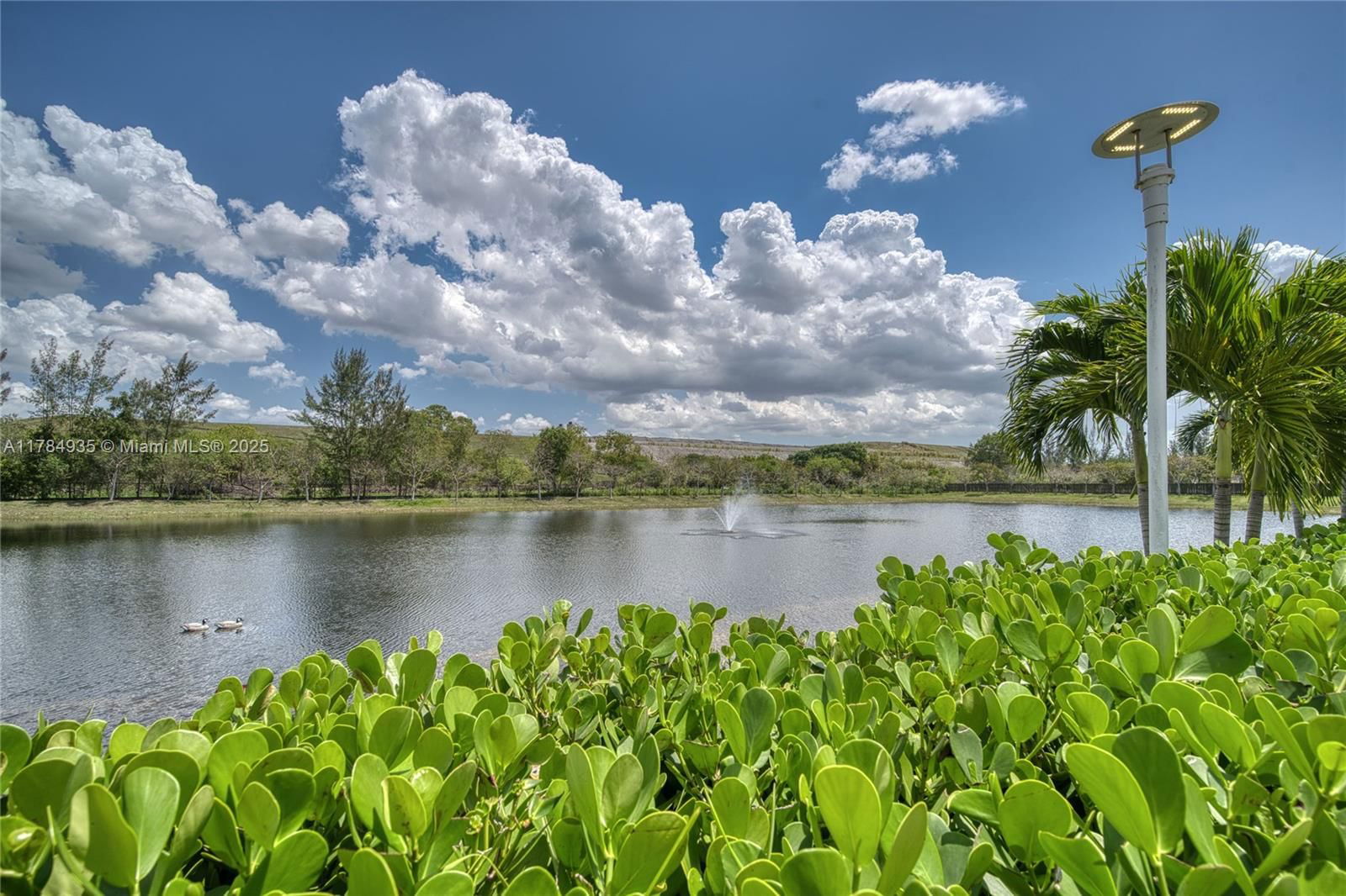 Real estate property located at 10240 72nd Ter, Miami-dade, Doral Palms North, Doral, FL