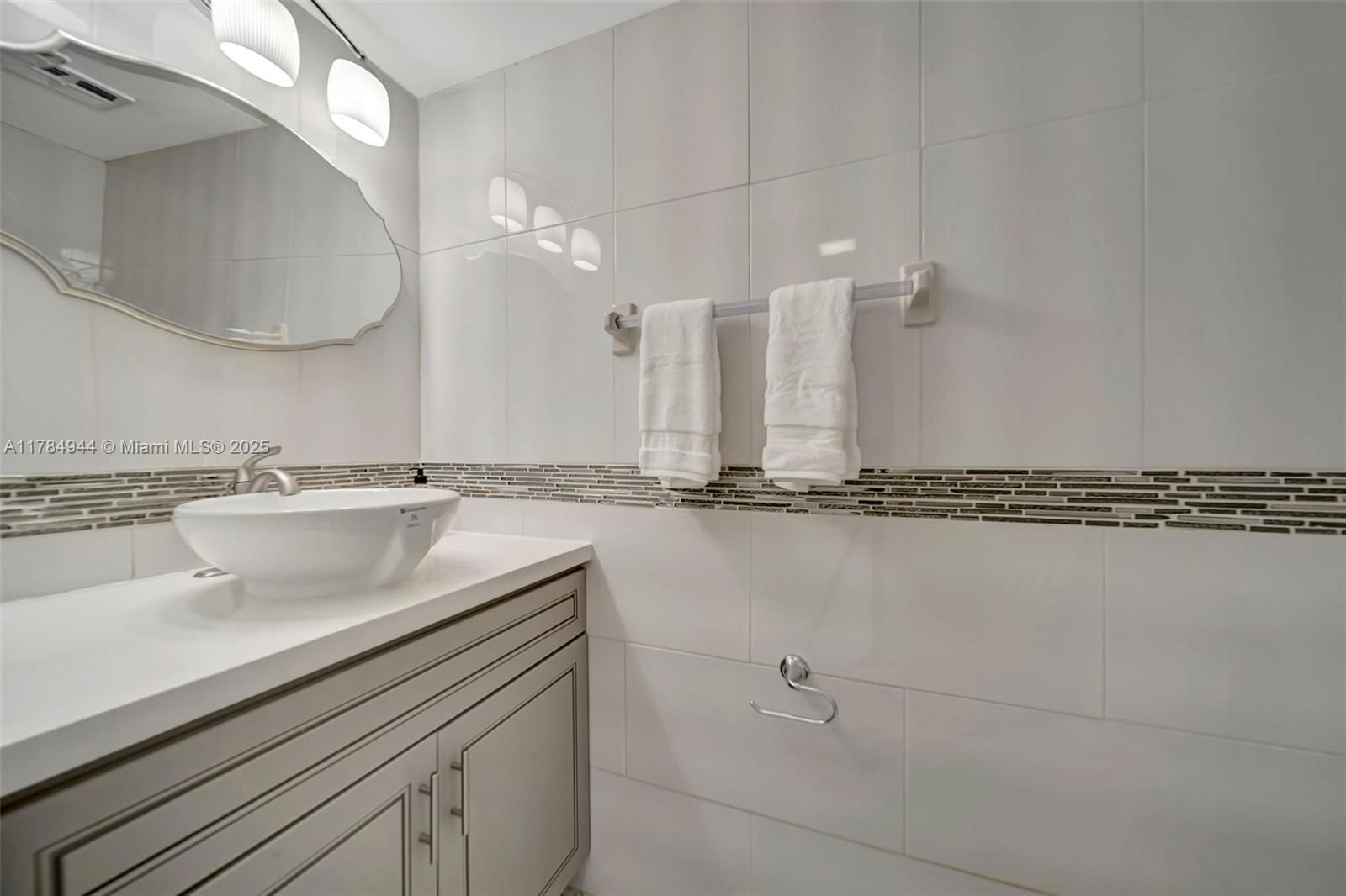 Real estate property located at 4165 66th Way #137, Broward, Brentwood Townhouse 4 Con, Davie, FL