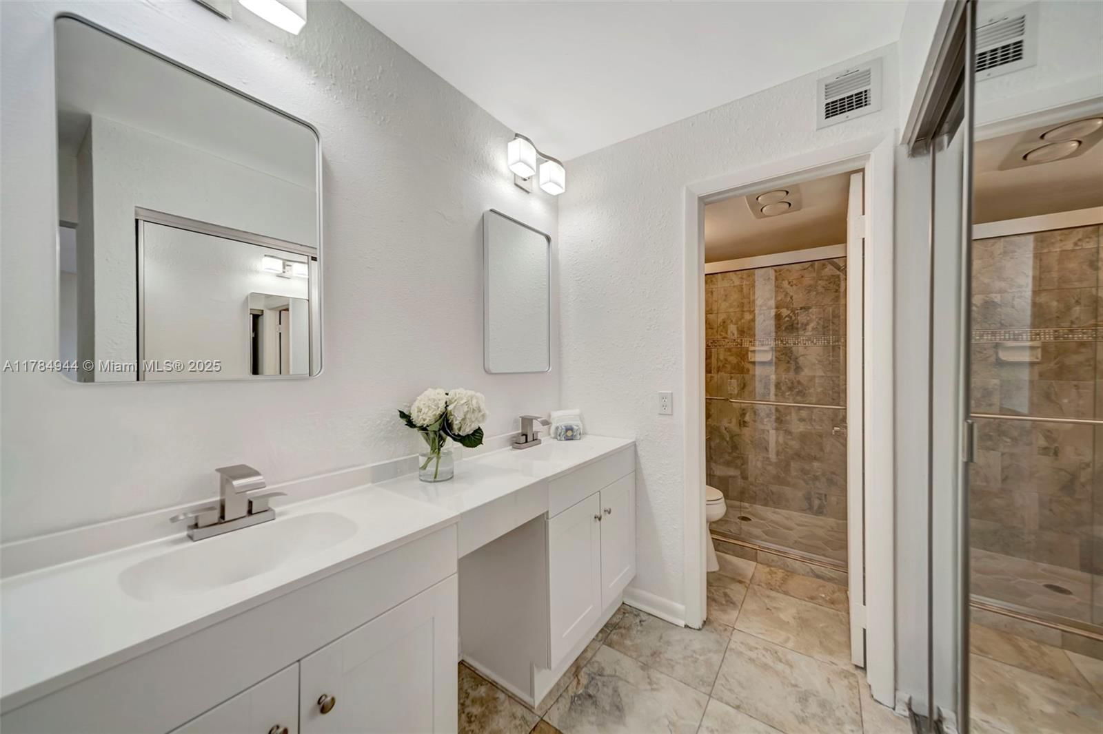 Real estate property located at 4165 66th Way #137, Broward, Brentwood Townhouse 4 Con, Davie, FL
