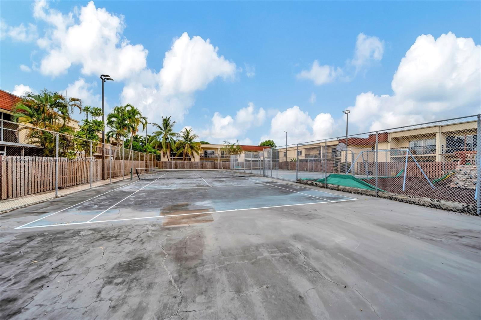 Real estate property located at 4165 66th Way #137, Broward, Brentwood Townhouse 4 Con, Davie, FL