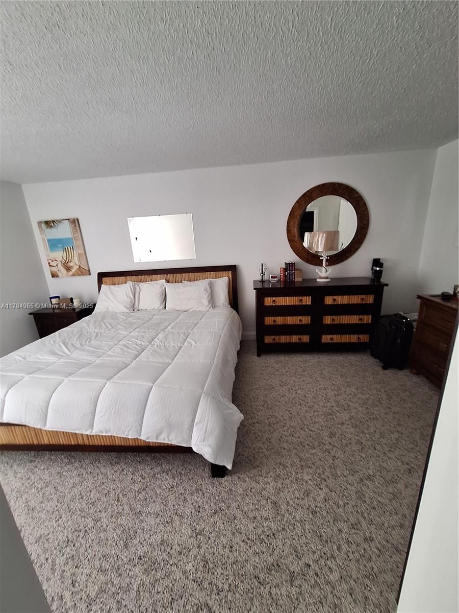 Real estate property located at 733 Hummingbird Way #6, Palm Beach, Regency Manor Condo, North Palm Beach, FL