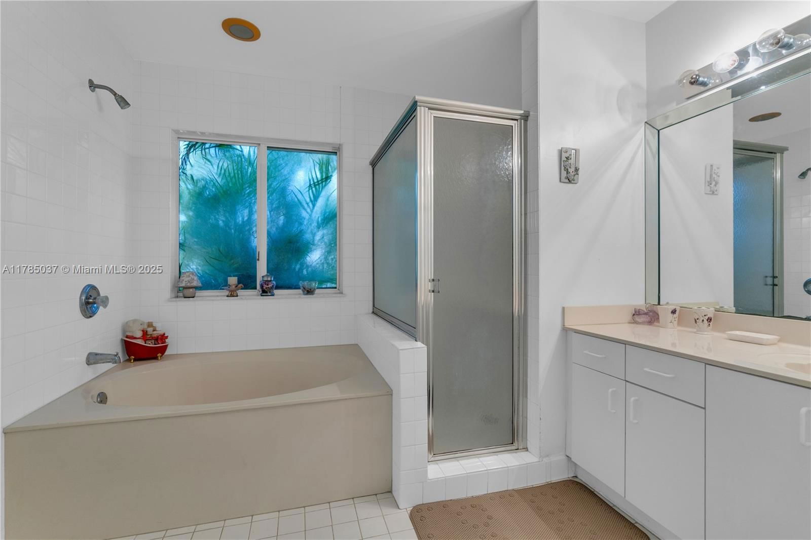 Real estate property located at 17826 154th Pl, Miami-dade, Majestic Estates 3rd Addn, Miami, FL