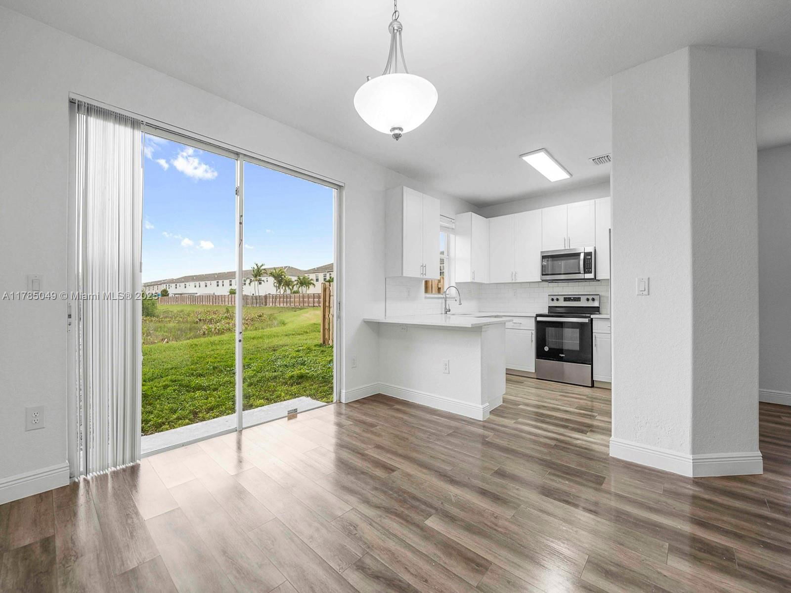 Real estate property located at 2593 13th Ct, Miami-dade, Keys Garden, Homestead, FL