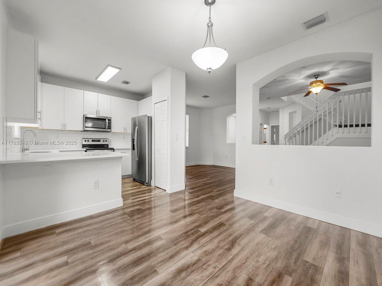 Real estate property located at 2593 13th Ct, Miami-dade, Keys Garden, Homestead, FL