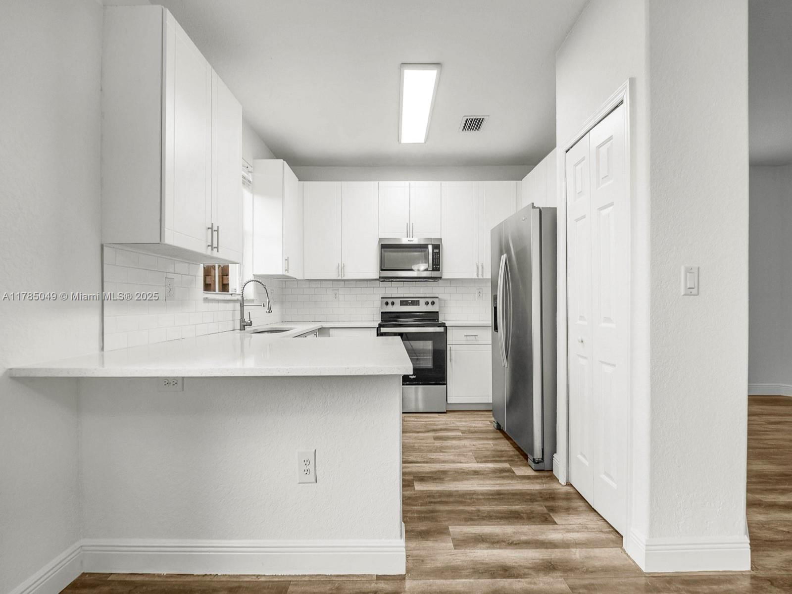 Real estate property located at 2593 13th Ct, Miami-dade, Keys Garden, Homestead, FL
