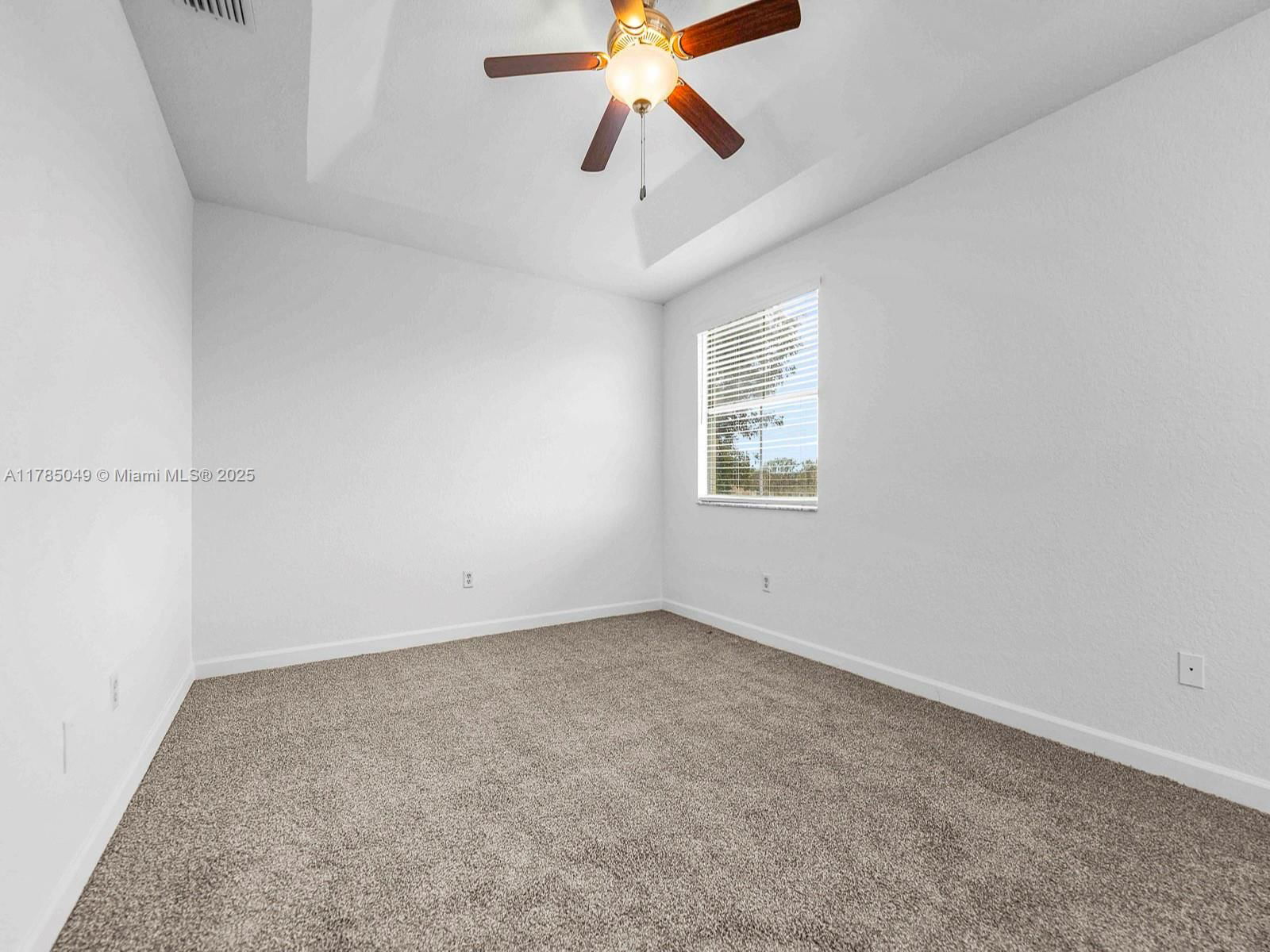 Real estate property located at 2593 13th Ct, Miami-dade, Keys Garden, Homestead, FL