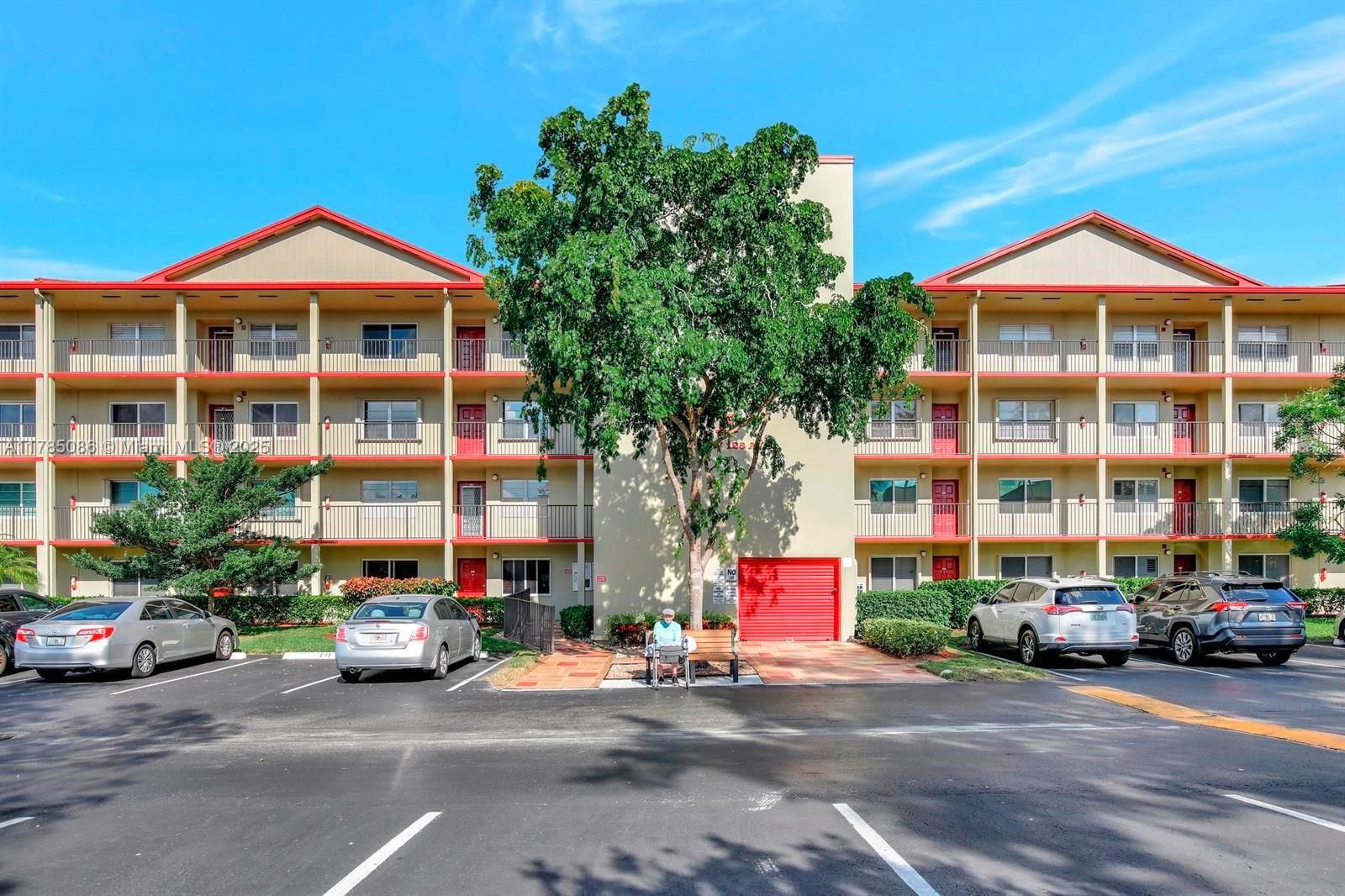 Real estate property located at 901 128th Ter #407A, Broward, Cambridge At Century, Pembroke Pines, FL