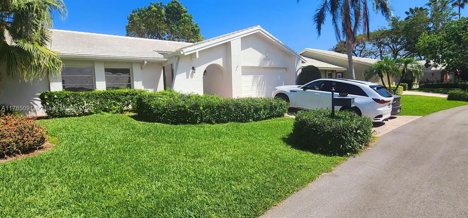 Real estate property located at 22310 Cameo Dr E, Palm Beach, Cameo Woods Condo, Boca Raton, FL