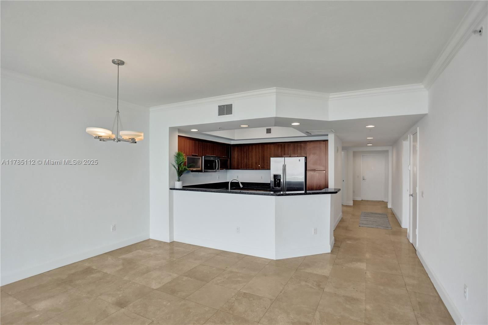 Real estate property located at 15051 Royal Oaks Ln #2503, Miami-dade, The Oaks I Condo, North Miami, FL