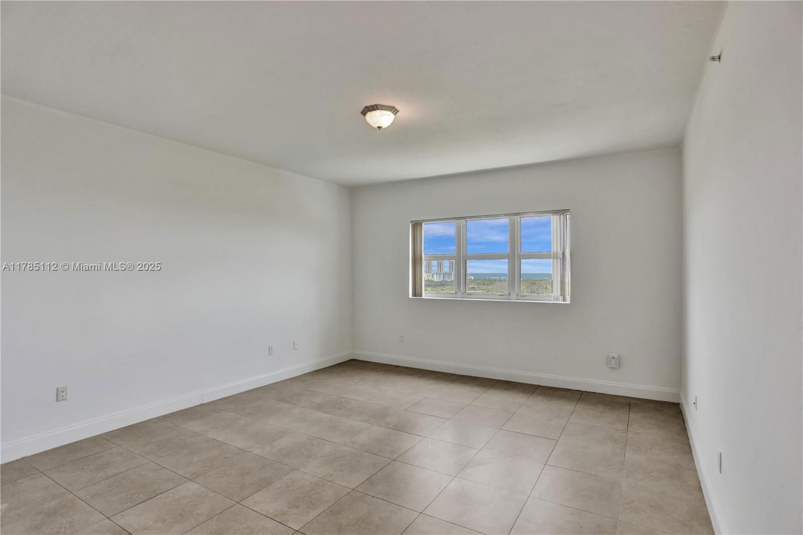 Real estate property located at 15051 Royal Oaks Ln #2503, Miami-dade, The Oaks I Condo, North Miami, FL