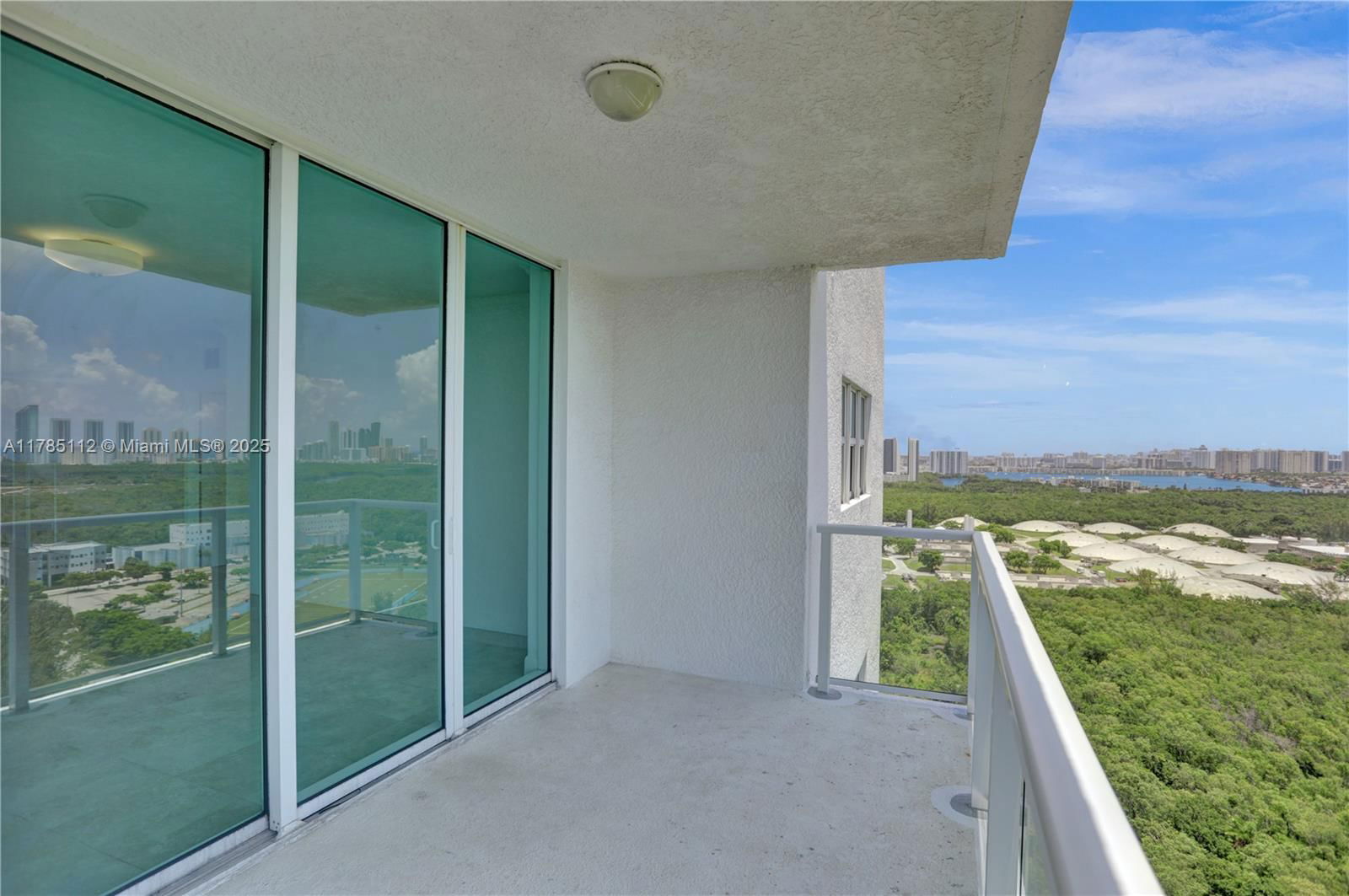 Real estate property located at 15051 Royal Oaks Ln #2503, Miami-dade, The Oaks I Condo, North Miami, FL