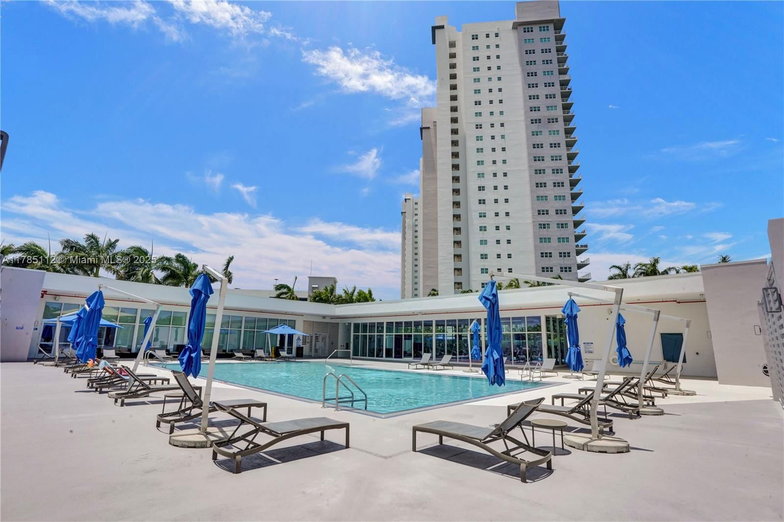 Real estate property located at 15051 Royal Oaks Ln #2503, Miami-dade, The Oaks I Condo, North Miami, FL
