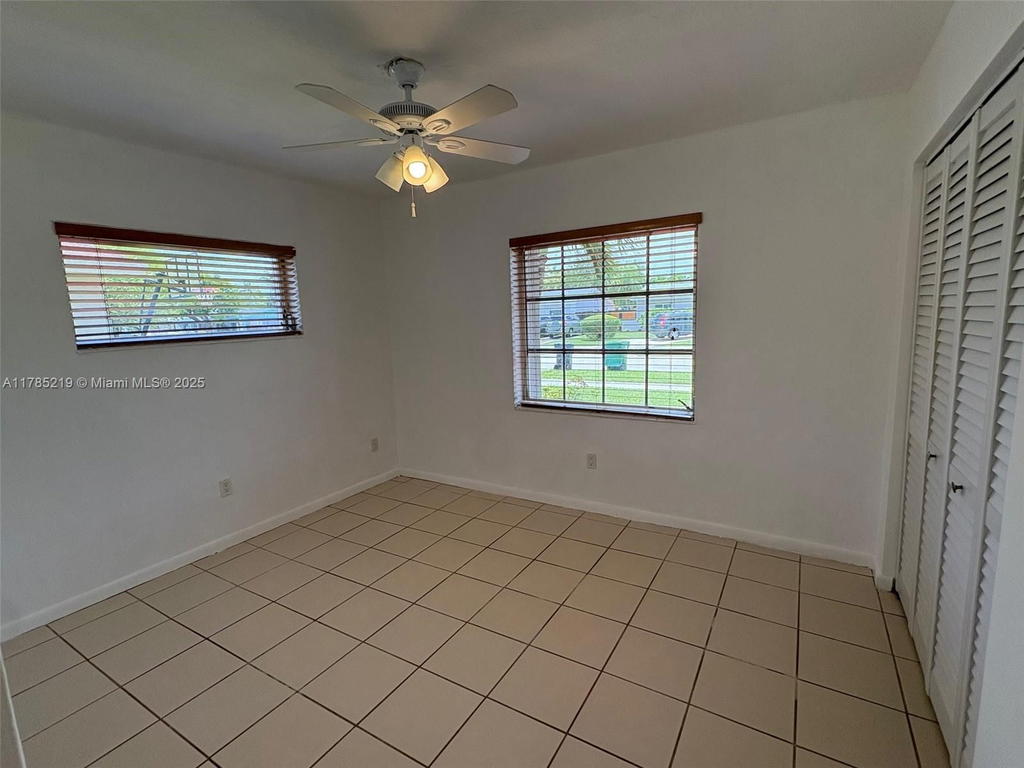 Real estate property located at 12021 119th St, Miami-dade, Devon-aire Estates Sec 5, Miami, FL