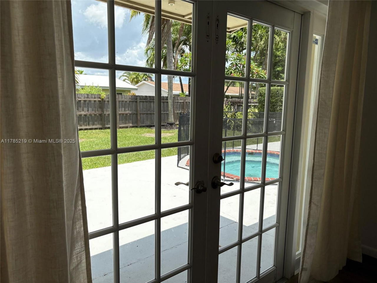 Real estate property located at 12021 119th St, Miami-dade, Devon-aire Estates Sec 5, Miami, FL