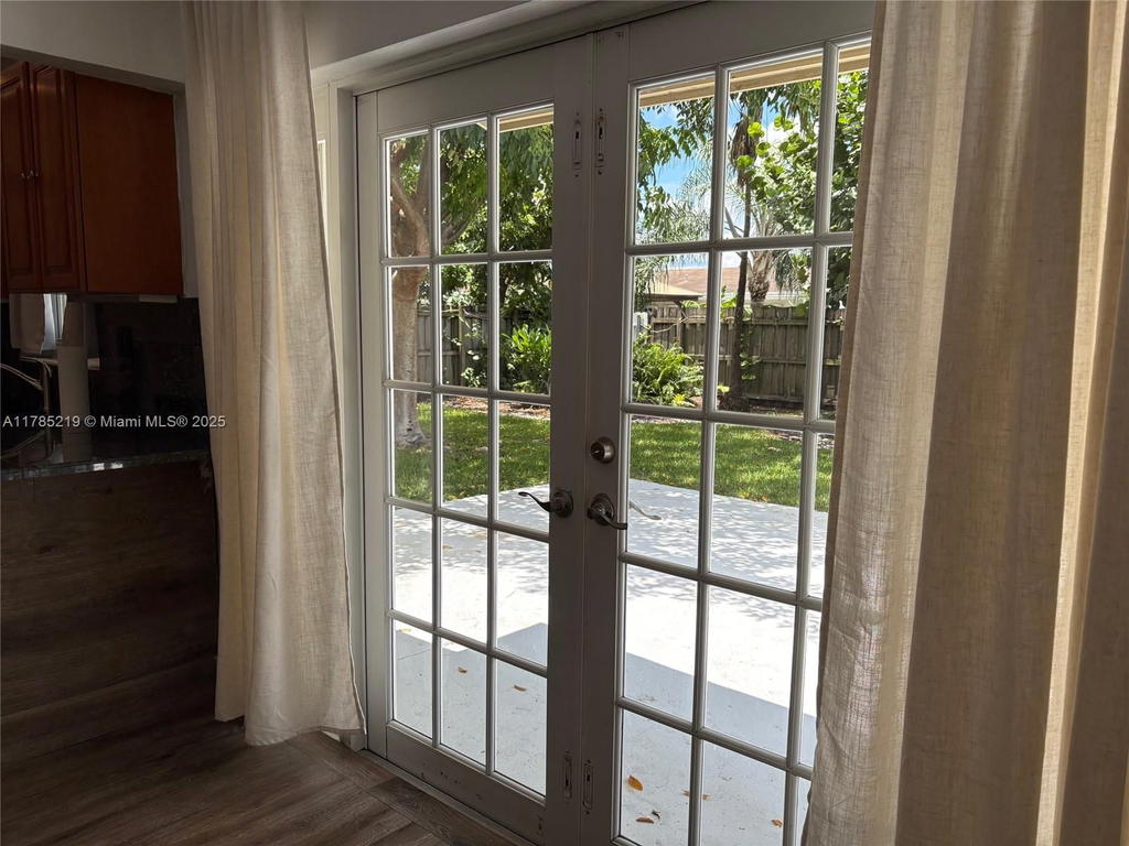 Real estate property located at 12021 119th St, Miami-dade, Devon-aire Estates Sec 5, Miami, FL