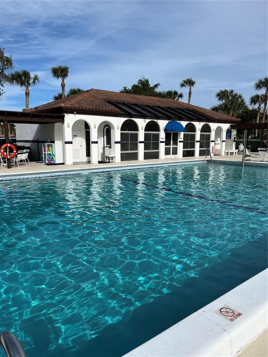 Real estate property located at 6121 Landing Way #13, Martin, Hansons Landing Condo, Stuart, FL