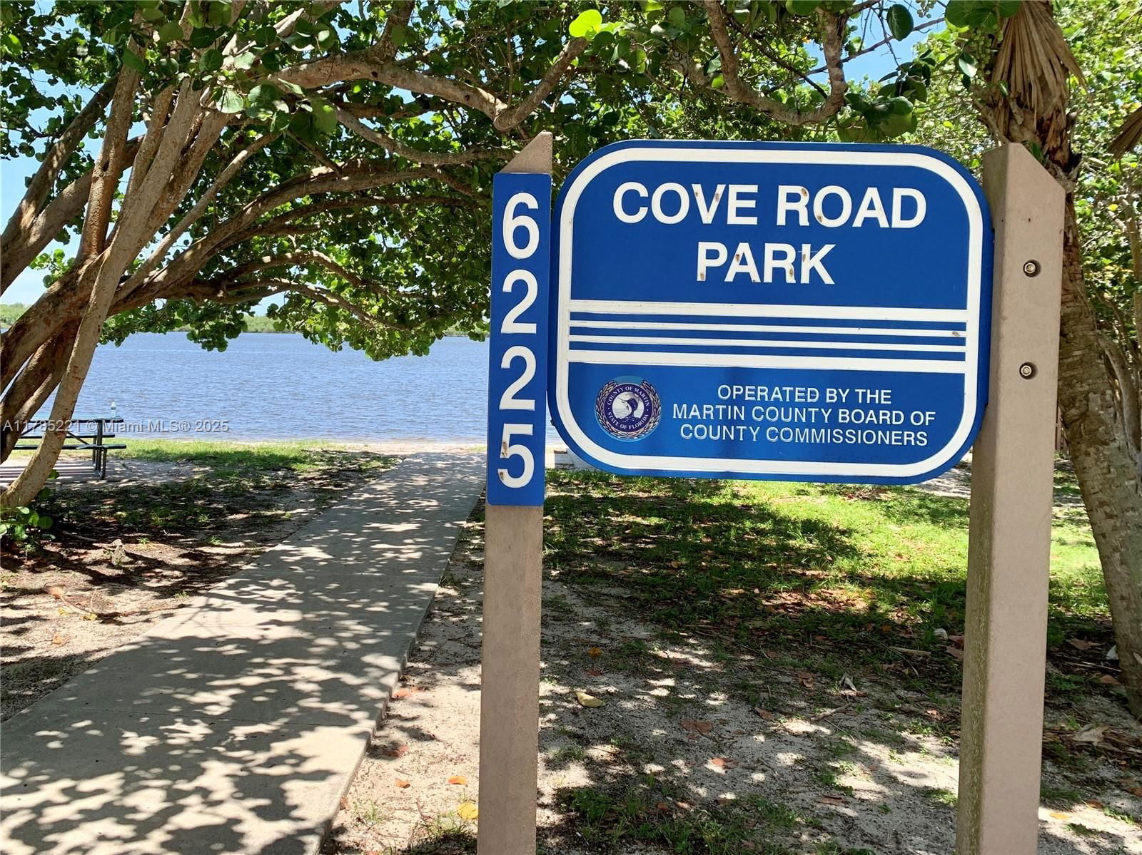 Real estate property located at 6121 Landing Way #13, Martin, Hansons Landing Condo, Stuart, FL