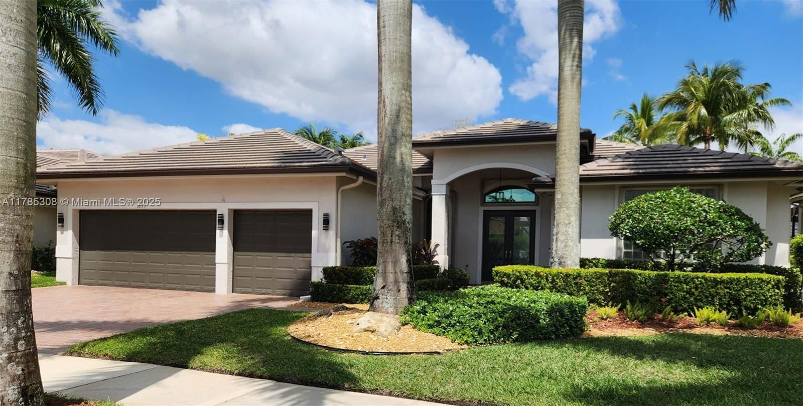 Real estate property located at , Broward, Sector 7-parcel Q, Weston, FL