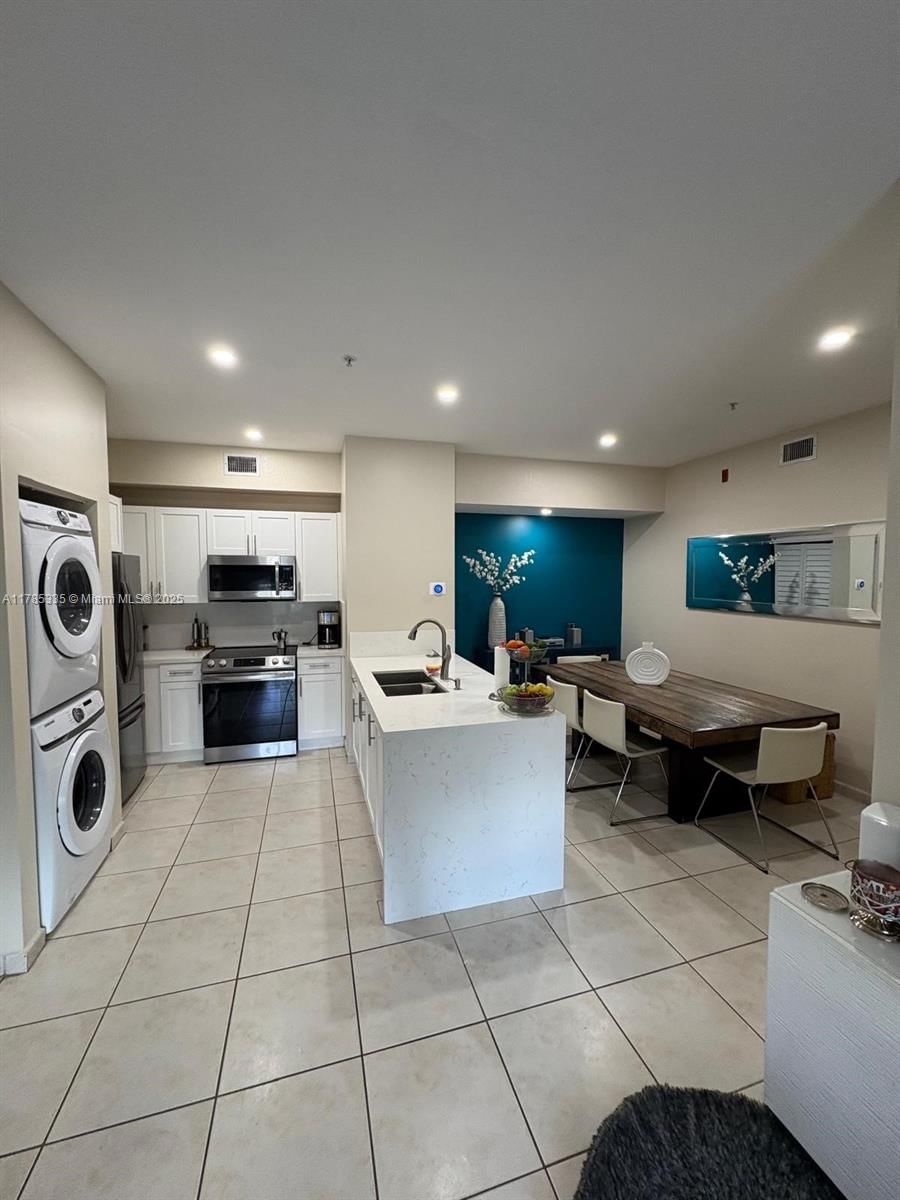 Real estate property located at 7340 114th Ave #201, Miami-dade, Palm Gardens At Doral Con, Doral, FL