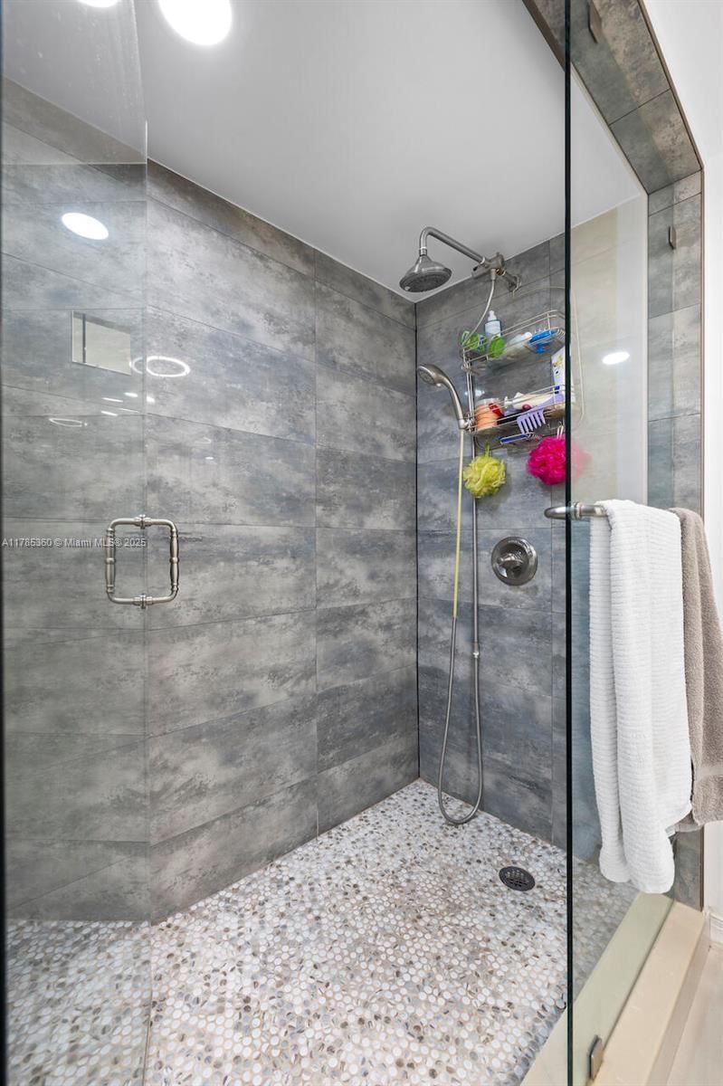 Real estate property located at 3900 County Line Rd #10C, Palm Beach, Tequesta Hills Condo, Tequesta, FL
